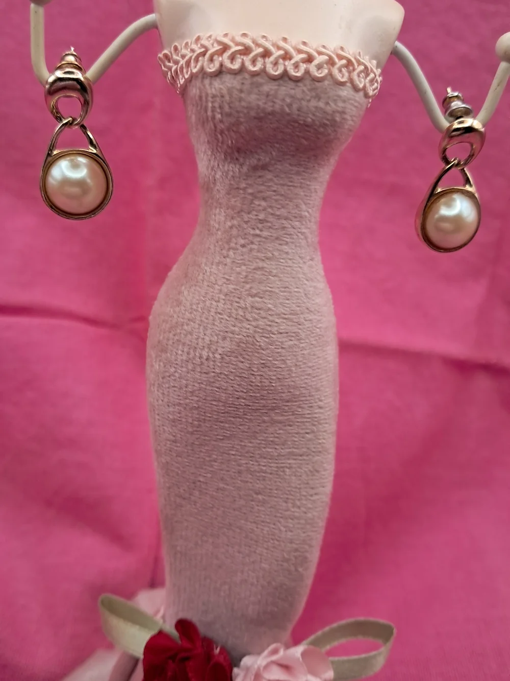 Vintage Chic Goldtone Faux Pearl Dangle Drop Earrings